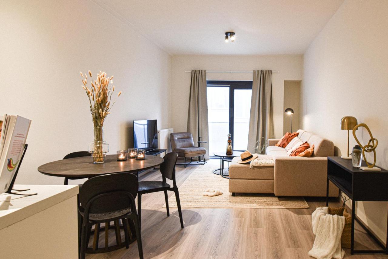 Miramar Residences - Luxurious Seaside